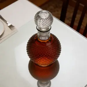 1000ml 圆球菱纹洋酒瓶 (2)