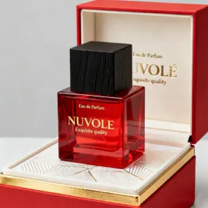 57-红色半透明方瓶黑方盖 司润 (1)